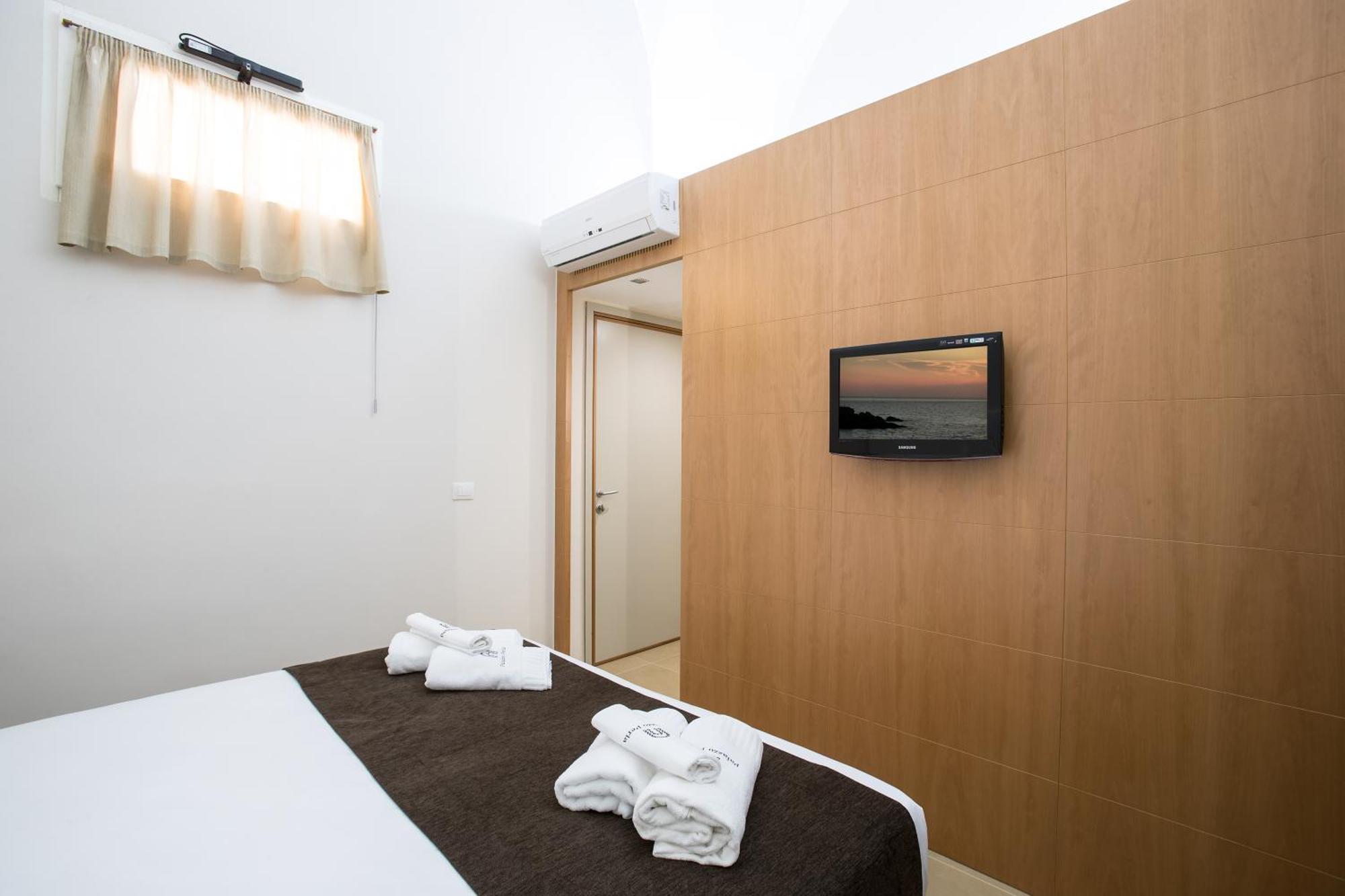 Palazzo Perla Bed & Breakfast Gallipoli Luaran gambar